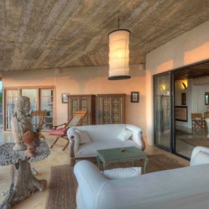 8-royal-suite-veranda-detail-majlis-hotel-lamu