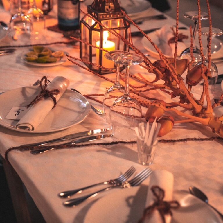 Table setting at The Fort